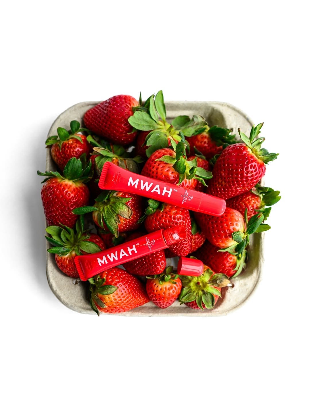 Mwah She Ate Strawberry
